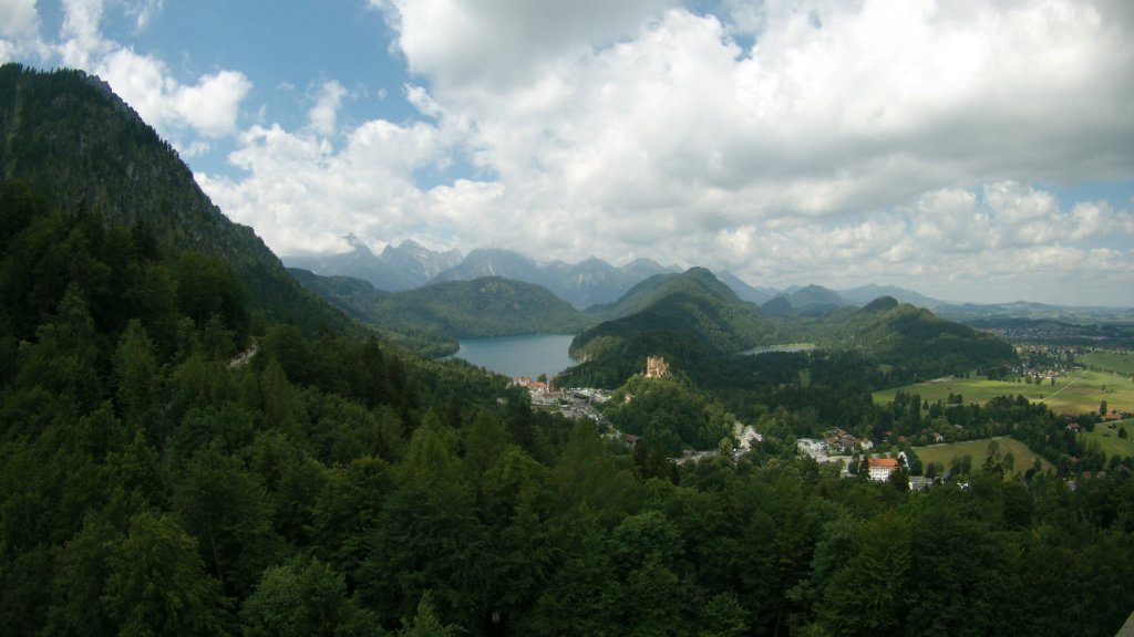 http://www.tonyco.net/pictures/Euro_Trip_2018/Neuschwanstein/photo30.jpg