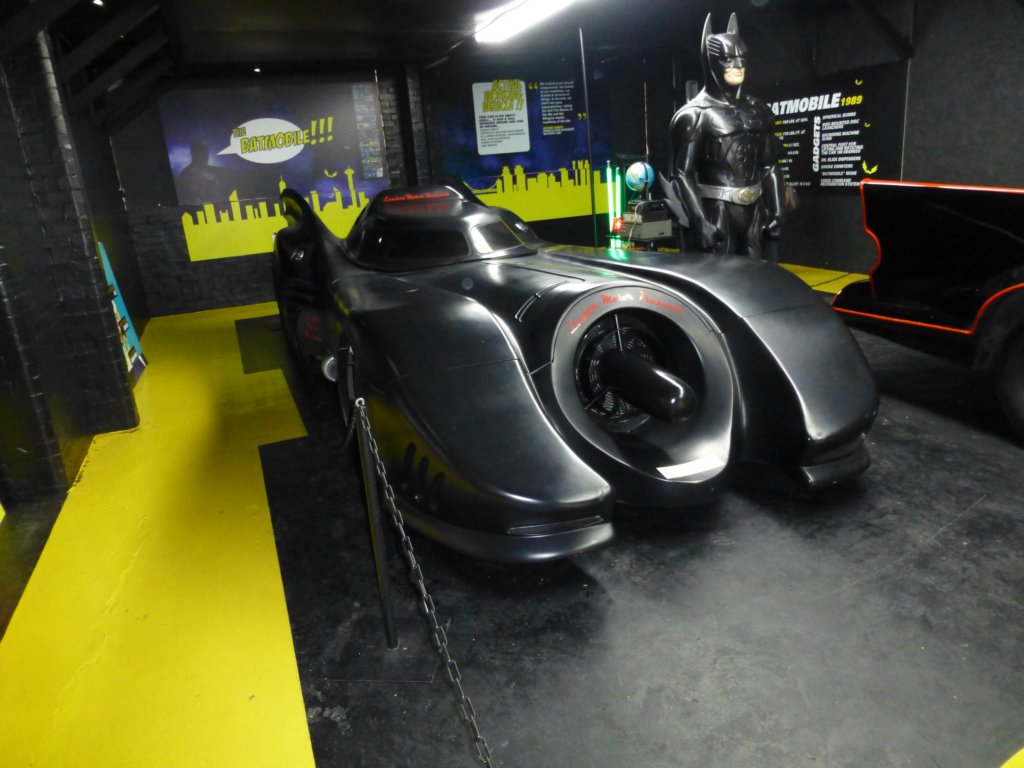 batmobile2.jpg