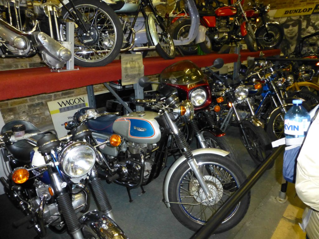 londonmotorcyclemuseumtriumph11.jpg