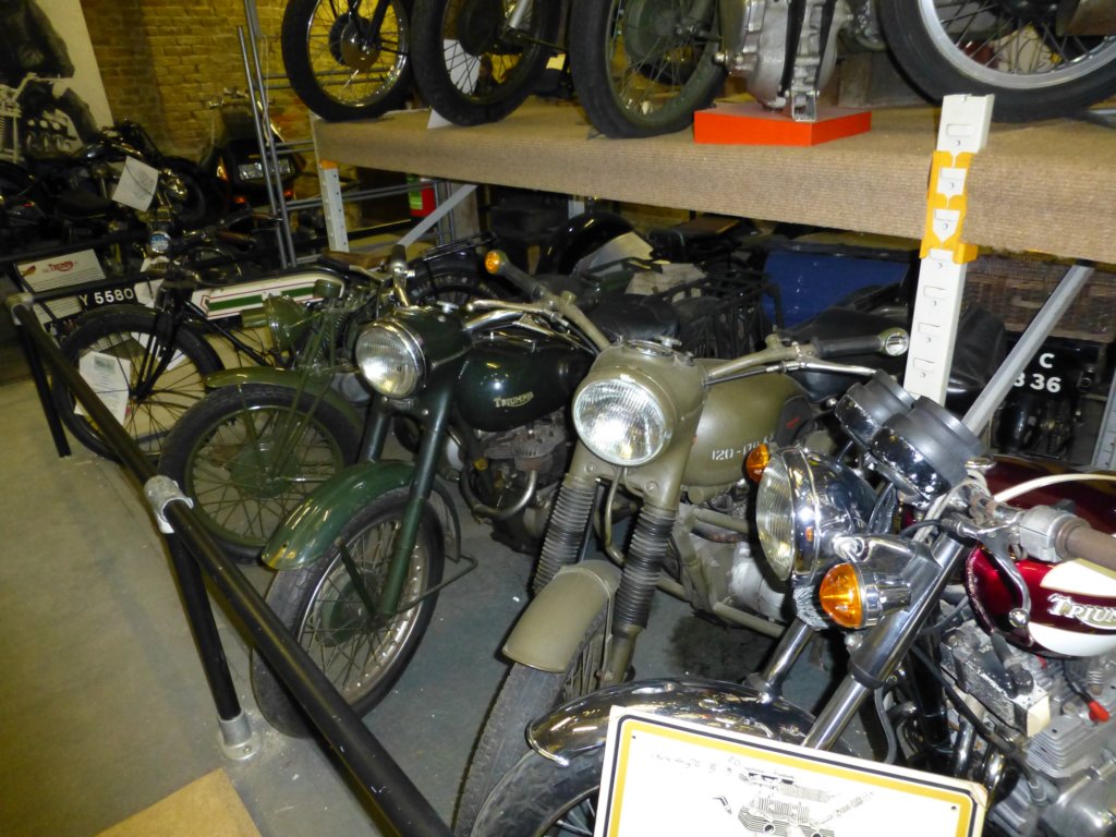 londonmotorcyclemuseumtriumph12.jpg