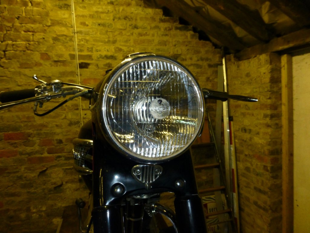 londonmotorcyclemuseumtriumph26.jpg