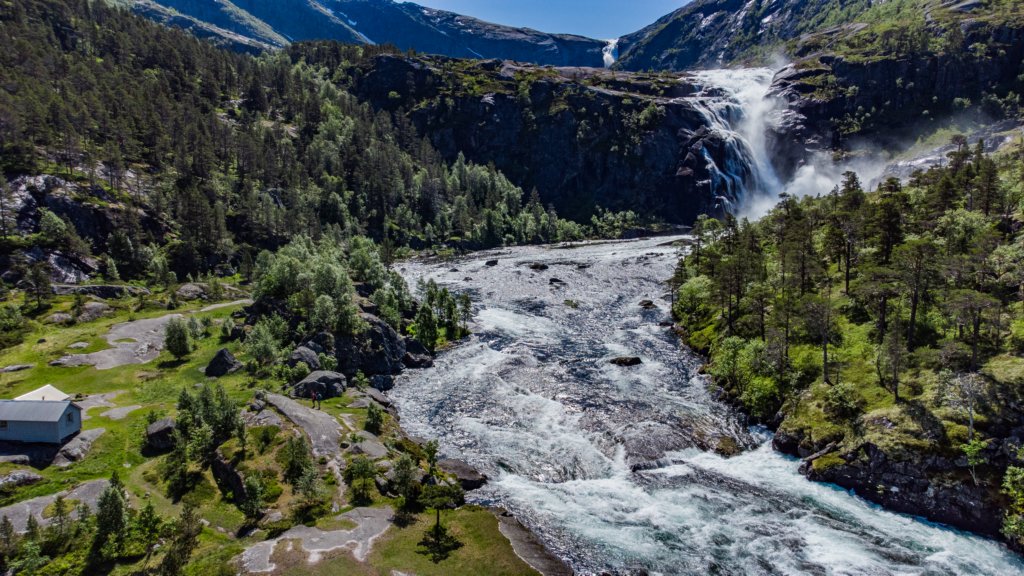 nykkjesoyfossen14.jpg