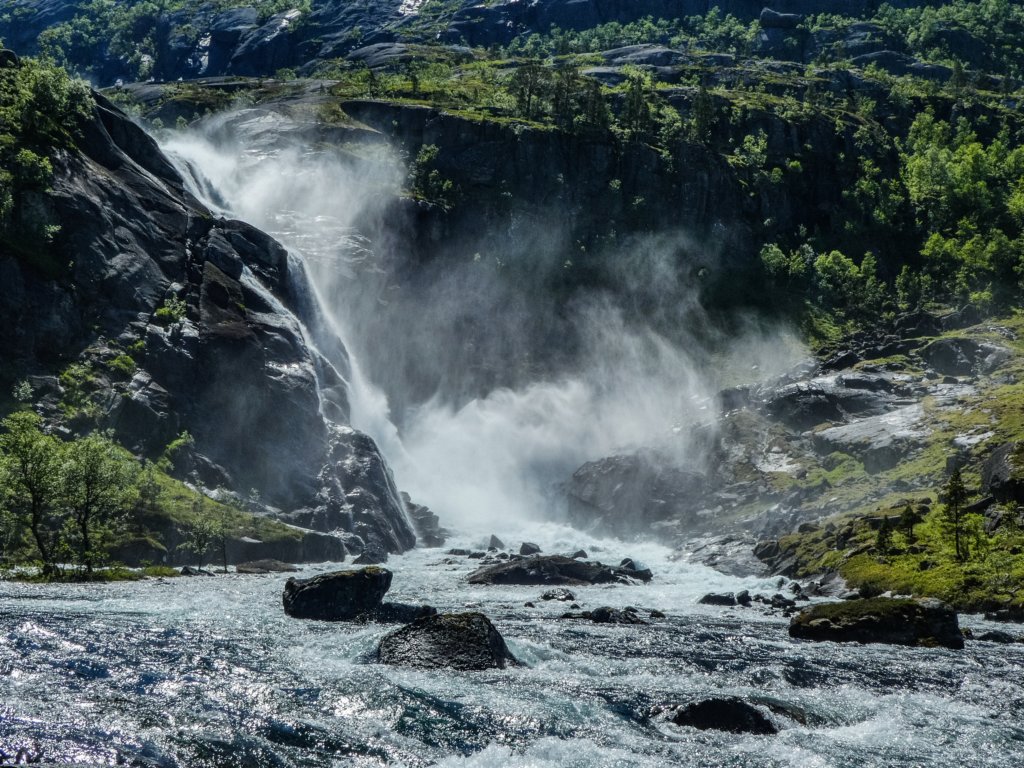 nykkjesoyfossen20.jpg