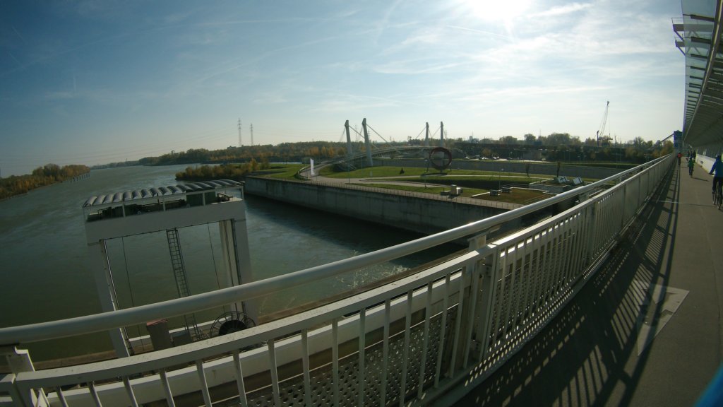 donaukraftwerkfreudenau5.jpg